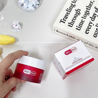 레드투래드 센서티브 슈퍼 크림 50ml — 4.5점을 준 리뷰어가 2021년 8월 올린 사용 사진