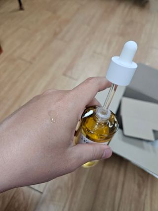 [스킨1004] 마다가스카르 센텔라 앰플 100ml — 5점을 준 리뷰어가 2024년 5월 올린 사용 사진