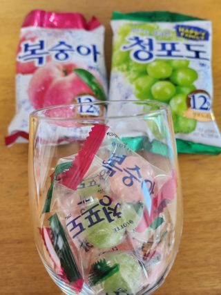 청포도캔디 복숭아캔디 — 5점을 준 리뷰어가 2022년 11월 올린 사용 사진