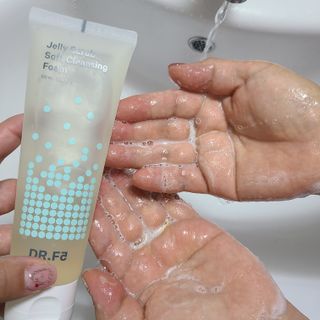 닥터에프파이브 젤리스크럽 소프트 클렌징폼 120ml — 4점을 준 리뷰어가 2022년 5월 올린 사용 사진