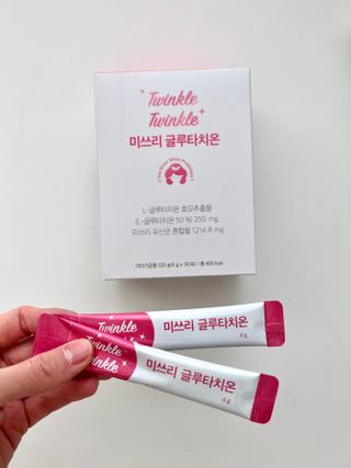 메디포스트 모비타 미쓰리 글루타치온 30포 — 5점을 준 리뷰어가 2023년 1월 올린 사용 사진