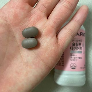닥터피엔티 [Dr.PNT] 하루 2알로 건강한 다이어트! 한겨울에도 체지방만 쏙~ 슬림핏 다이어트 — 5점을 준 리뷰어가 2023년 3월 올린 사용 사진