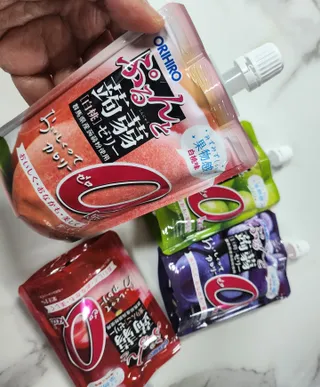 ORIHIRO 오리히로 곤약젤리 제로칼로리 130g 4종 4팩(맛별로 1팩씩) — 5점을 준 리뷰어가 2023년 1월 올린 사용 사진