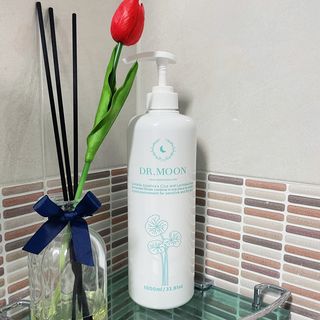 [닥터문] 센텔라 시카케어 화이트머스크 바디워시 1000ml — 5점을 준 리뷰어가 2023년 6월 올린 사용 사진