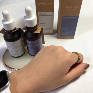 마리엔메이 히알루로닉스 세럼 ,나이아신아마이드 모과 세럼, 마린콜라겐 세럼, 청귤 흰목이버섯 추출물 세럼 — 4.5점을 준 리뷰어가 2021년 10월 올린 사용 사진