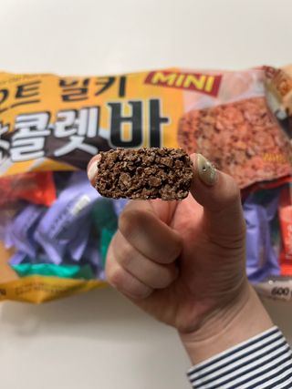 델리스 오트 밀키 초콜릿 바 — 5점을 준 리뷰어가 2022년 3월 올린 사용 사진