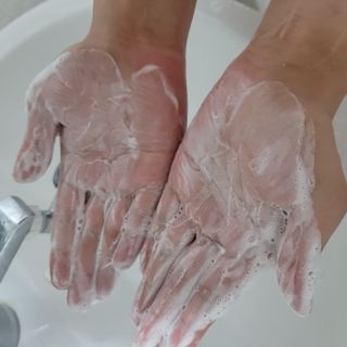 지지지 클린 퍼펙트 클렌징폼 120g — 5점을 준 리뷰어가 2022년 3월 올린 사용 사진
