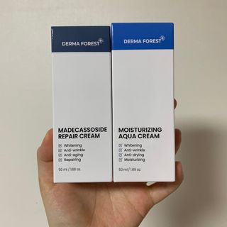 더마포레스트 마데카소사이드 리페어 크림,  모이스처라이징 아쿠아크림 — 5점을 준 리뷰어가 2021년 8월 올린 사용 사진