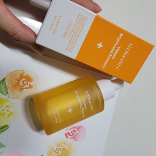 체르엠 스템앤셀 비타민 브라이트닝 에센스 30ml 1개 — 4.5점을 준 리뷰어가 2021년 8월 올린 사용 사진