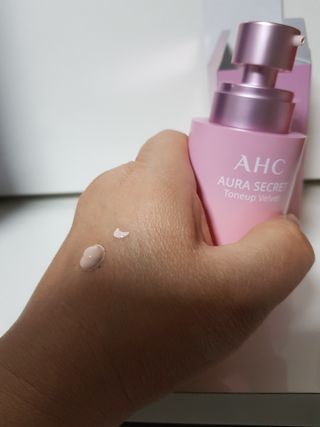 AHC 아우라 시크릿 톤업 벨벳 — 5점을 준 리뷰어가 2021년 4월 올린 사용 사진