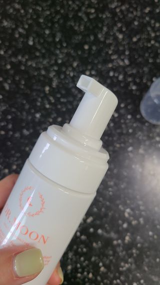 MF프리 [닥터문] 유산균 락토케어 질경초 여성청결제 200ml (폼타입) — 5점을 준 리뷰어가 2022년 6월 올린 사용 사진