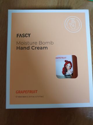 파시 FASCY 高保湿ハンドクリーム40ml+80ml セット — 5점을 준 리뷰어가 2021년 8월 올린 사용 사진