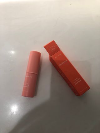 스킨큐어 산다화 카멜리아 안티 링클 멀티밤 — 4.5점을 준 리뷰어가 2022년 11월 올린 사용 사진