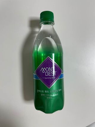 몽베스트 Montbest with Sparkling water Plain 20병 — 5점을 준 리뷰어가 2021년 11월 올린 사용 사진