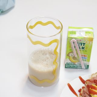 돌 Dole 후룻Mylk 바나나 135ml X32입 X1박스 — 5점을 준 리뷰어가 2022년 10월 올린 사용 사진