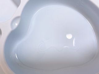 유비맘 캐릭터 실리콘 흡착 식판_색상 랜덤발송 — 5점을 준 리뷰어가 2021년 3월 올린 사용 사진