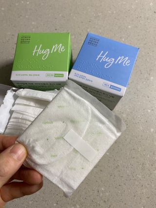 허그미 유기농 순면커버 팬티라이너 + 울트라라이너 — 5점을 준 리뷰어가 2021년 8월 올린 사용 사진