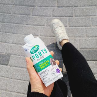 셀렉스스포츠 셀렉스 스포츠 웨이 프로틴 초콜릿 _ 330ml x 12팩 — 5점을 준 리뷰어가 2021년 3월 올린 사용 사진