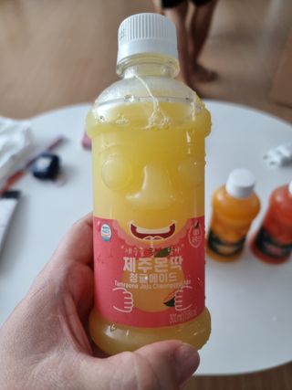 탐라원 제주의 맛, 몬딱주스 4종세트 - 한라봉몬딱주스, 천혜향몬딱주스, 청귤에이드, 당근몬딱주스 — 3점을 준 리뷰어가 2021년 8월 올린 사용 사진