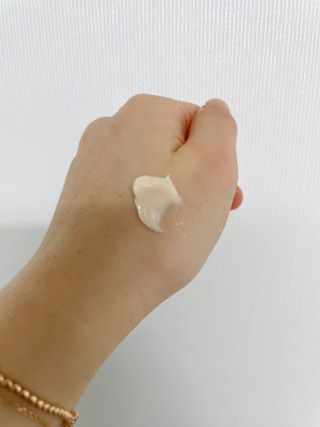 카오리온코스메틱스 사카로미세스와 시카의 만남        릴리피 릴렉싱 크림 진정한 탄력을 경험해보세요 — 5점을 준 리뷰어가 2021년 5월 올린 사용 사진