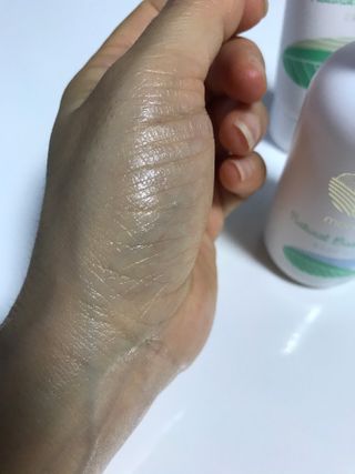 mom e 맘이 내추럴 베이비 케어 크림+바디오일 — 4.5점을 준 리뷰어가 2021년 1월 올린 사용 사진