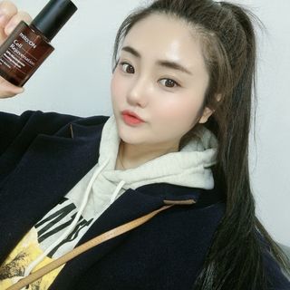 소담스퀘어 상암 셀 리쥬버네이션 10 나이아신아마이드 부스팅 앰플 — 5점을 준 리뷰어가 2022년 12월 올린 사용 사진