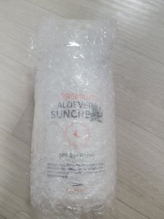 [닥터문] 프리미엄 알로에베라 선크림 500ml — 5점을 준 리뷰어가 2022년 6월 올린 사용 사진