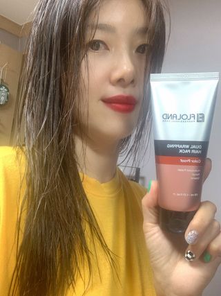 [플로랜드] 듀얼 랩핑 헤어팩 3종_120ml(손상모발/건조모발/염색모발) — 5점을 준 리뷰어가 2022년 6월 올린 사용 사진