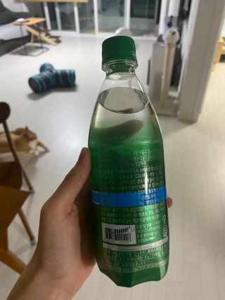 몽베스트 Montbest with Sparkling water Plain 20병 — 5점을 준 리뷰어가 2022년 9월 올린 사용 사진