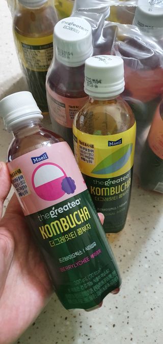 더그레잇티 콤부차 300ml *12개입 (오리지널 6개+베리리치 6개) — 5점을 준 리뷰어가 2022년 7월 올린 사용 사진