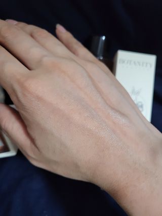 보타니티 [홍]조[진]정[결]케어 플라본 부스터 210ml / 플라본 세럼 50ml — 5점을 준 리뷰어가 2022년 7월 올린 사용 사진