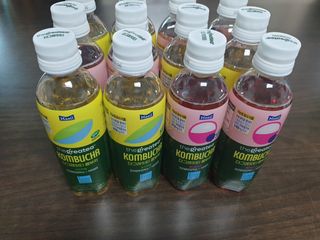 더그레잇티 콤부차 [매일유업] 더그레잇티 44kcal 콤부차 300ml *12개입 (오리지널 6개+베리리치 6개) — 4점을 준 리뷰어가 2023년 7월 올린 사용 사진