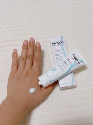 피지오겔 레드수딩 시카밸런스 크림 50ml — 5점을 준 리뷰어가 2022년 4월 올린 사용 사진