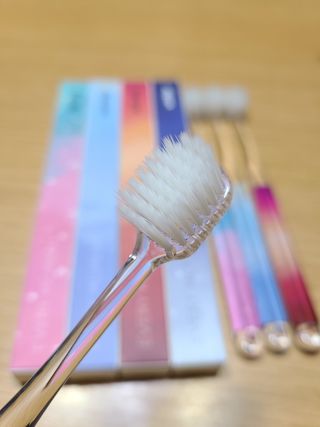 에브리모먼트 에브리 모먼트 칫솔 Every moment toothbrush — 5점을 준 리뷰어가 2022년 2월 올린 사용 사진
