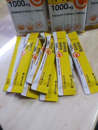 서울약사신협 프리미엄비타민C1000_2.5G x 100포 — 5점을 준 리뷰어가 2021년 1월 올린 사용 사진