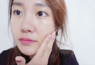 Free [비타브리드]피부를 위한 비타민C 조합! 비타브리드C12 듀얼 드롭 세럼&페이스 브라이트닝+ — 4.5점을 준 리뷰어가 2023년 10월 올린 사용 사진