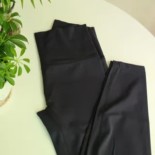 [딕시] 힙 플랙션 레깅스 HIP FLEXION Leggings — 5점을 준 리뷰어가 2022년 5월 올린 사용 사진