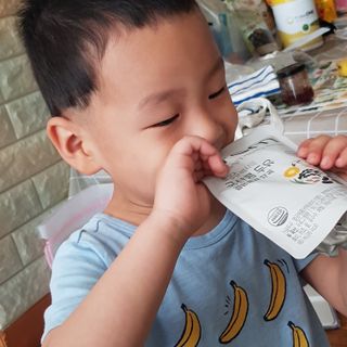 이롬 황성주 박사의 국산콩 두유 검은콩과 17곡 프리미엄 — 5점을 준 리뷰어가 2021년 5월 올린 사용 사진