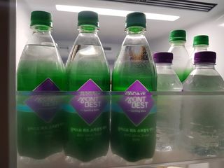 몽베스트 Montbest with Sparkling water Plain 20병 — 5점을 준 리뷰어가 2022년 11월 올린 사용 사진