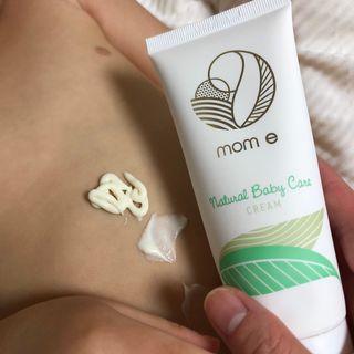 mom e 맘이 내추럴 베이비 케어 크림+바디오일 — 3점을 준 리뷰어가 2021년 1월 올린 사용 사진