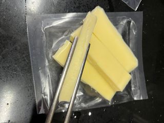 앙투어솔레 아일랜드 구워먹는 치즈 100 자연 치즈 와인안주 300g(100g x 3팩) — 5점을 준 리뷰어가 2022년 8월 올린 사용 사진