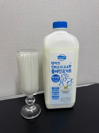*구매평_[덴마크] 진하고 더 고소한 무가당 플레인 요거트 1.8L — 5점을 준 리뷰어가 2025년 10월 올린 사용 사진