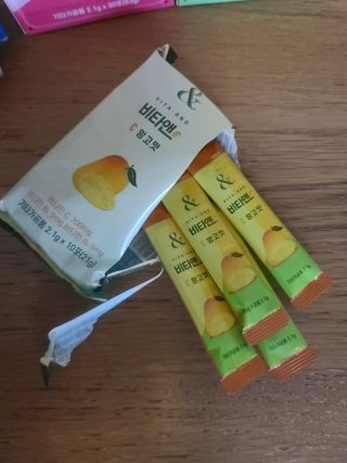 비타앤C 레몬맛, 망고맛 — 4.5점을 준 리뷰어가 2021년 7월 올린 사용 사진