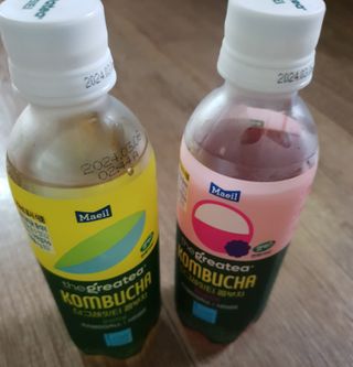 더그레잇티 콤부차 [매일유업] 더그레잇티 44kcal 콤부차 300ml *12개입 (오리지널 6개+베리리치 6개) — 5점을 준 리뷰어가 2023년 8월 올린 사용 사진