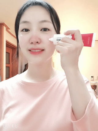 이지듀 DW-EGF 크림 다이브좀_콜라겐이 쏙쏙, 탄력피부로 다이빙 — 5점을 준 리뷰어가 2021년 2월 올린 사용 사진