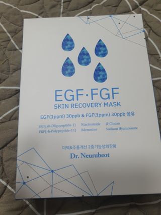 Dr.느루벗 느루벗 EGF FGF 스킨 리커버리 마스크 10장 — 5점을 준 리뷰어가 2021년 3월 올린 사용 사진