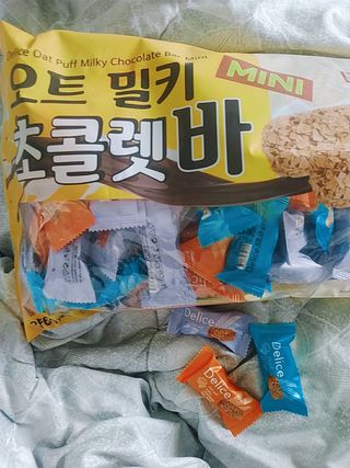 델리스 오트 밀키 초콜릿 바 — 4.5점을 준 리뷰어가 2022년 3월 올린 사용 사진