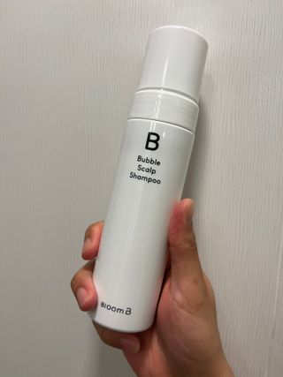 블룸비 거품 두피 샴푸 — 5점을 준 리뷰어가 2022년 7월 올린 사용 사진