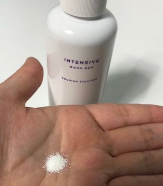 바르셀 저분자피쉬콜라겐 클랜징 파우더 화이트닝 각질제거 필링 워시 젠 90g — 4.5점을 준 리뷰어가 2021년 11월 올린 사용 사진
