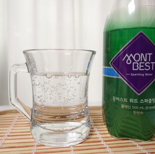 몽베스트 Montbest with Sparkling water Plain 20병 — 5점을 준 리뷰어가 2023년 3월 올린 사용 사진